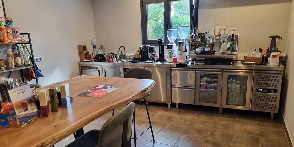 Γίνε Συνεργάτης μας: Εμπειρία, Ποιότητα και Πλήρης Υποστήριξη στον Κόσμο του Καφέ